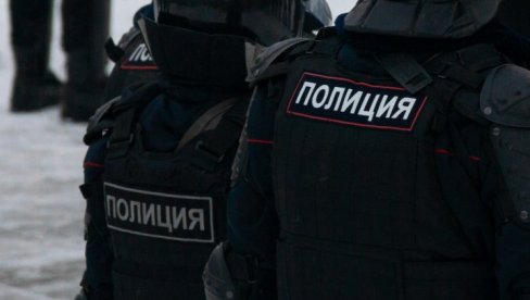 РАНИО ДРУГА САМОСТРЕЛОМ, ПА СКОЧИО КРОЗ ПРОЗОР: Ужас у руској школи