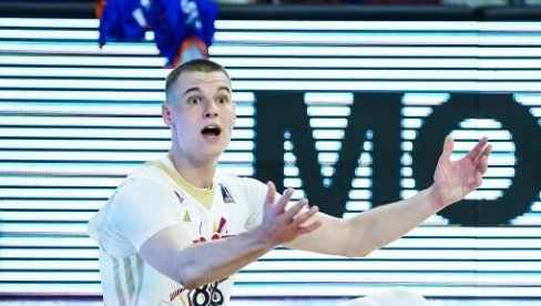 HRVATSKO LUDILO! Srpski košarkaš priveden zbog podizanja tri prsta, a pravdanje Hrvata je gore od same kazne HRVATSKO LUDILO! Srpski košarkaš priveden zbog podizanja tri prsta, a pravdanje Hrvata je gore od same kazne