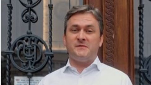 MINISTAR SELAKOVIĆ: U Narodnom muzeju u narednih 10 dana imate priliku da vidite Miroslavljevo jevanđelje MINISTAR SELAKOVIĆ: U Narodnom muzeju u narednih 10 dana imate priliku da vidite Miroslavljevo jevanđelje