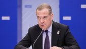 DOBRO SMO UPOZNATI SA DOGAĐAJIMA U SRBIJI Medvedev optužio Zapad za organizovanje protesta u drugim zemljama
