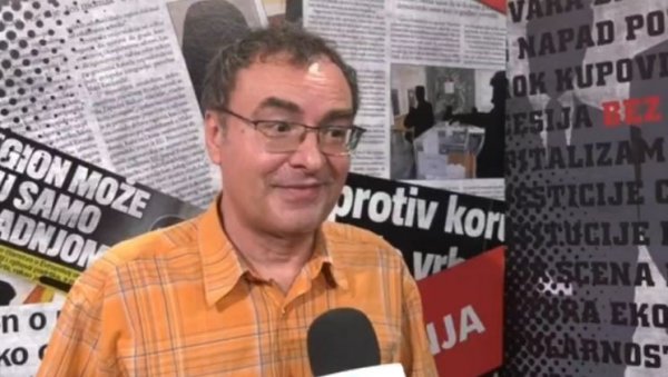 БАКИЋ СРЕЋАН ЗБОГ ПСОВАЊА СРПСКЕ МАЈКЕ И ИСУСА У НОВОМ ПАЗАРУ: Признао да желе обојену револуцију, па запретио Вучићу! (ВИДЕО) БАКИЋ СРЕЋАН ЗБОГ ПСОВАЊА СРПСКЕ МАЈКЕ И ИСУСА У НОВОМ ПАЗАРУ: Признао да желе обојену револуцију, па запретио Вучићу! (ВИДЕО)