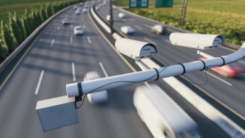 NOVE PAMETNE SAOBRAĆAJNE KAMERE U BEOGRADU: Beleže 9 prekršaja, kazne stižu automatski - evo gde su postavljene NOVE PAMETNE SAOBRAĆAJNE KAMERE U BEOGRADU: Beleže 9 prekršaja, kazne stižu automatski - evo gde su postavljene