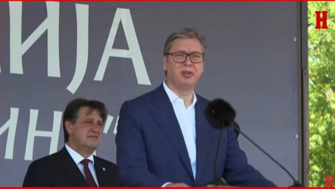 PROMOCIJA NAJMLAĐIH OFICIRA VOJSKE REPUBLIKE SRBIJE: Prisustvuje predsednik Vučić (VIDEO) PROMOCIJA NAJMLAĐIH OFICIRA VOJSKE REPUBLIKE SRBIJE: Prisustvuje predsednik Vučić (VIDEO)