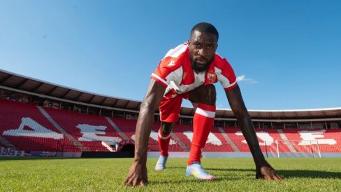 ZVEZDA SVE JAČA: Brzonogo desno krilo u crveno-belom (VIDEO) ZVEZDA SVE JAČA: Brzonogo desno krilo u crveno-belom (VIDEO)