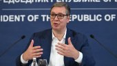 NEKI TRČE DA PRIČAJU SA PICULOM, A NEĆE SA SVOJIM PREDSEDNIKOM Vučić o razgovorima sa političkim činiocima: Uvek ću biti za dijalog