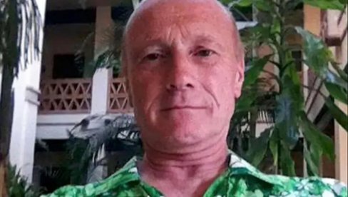 ОВО ЈЕ СТАРАЦ У КАМПУ КОЈИ ЈЕ ДАВАО ДЕЦИ СЛАТКИШЕ СА СЕДАТИВОМ: Ухапшен у локалном пабу, суочава се са три оптужбе ОВО ЈЕ СТАРАЦ У КАМПУ КОЈИ ЈЕ ДАВАО ДЕЦИ СЛАТКИШЕ СА СЕДАТИВОМ: Ухапшен у локалном пабу, суочава се са три оптужбе