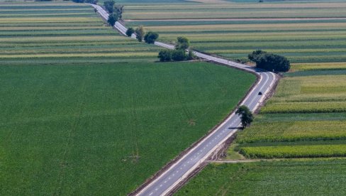 БОЉИ УСЛОВИ ПУТОВАЊА: Завршена реконструкција пута од Стапара до Пругревице