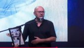 УСТАША ЈЕ МОМ ДЕДИ ПРЕРЕЗАО ГРКЉАН ДОК ЈЕ МОЈ ОТАЦ ТО ГЛЕДАО Речи које кидају душу на обележавању Олује