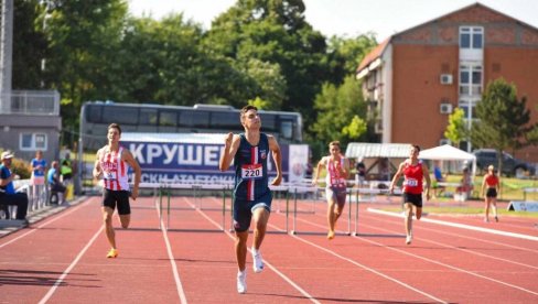 SREBRO I DVE BRONZE ATLETIČARIMA PROLETERA U KRALJEVU: Ostaju u vrhu srpske kraljice SREBRO I DVE BRONZE ATLETIČARIMA PROLETERA U KRALJEVU: Ostaju u vrhu srpske kraljice