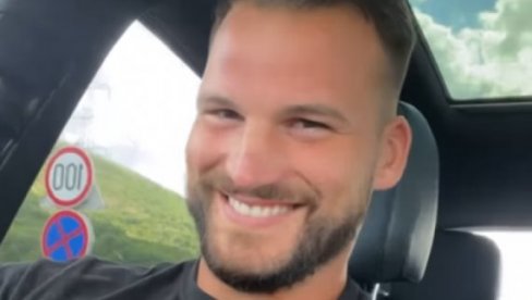 USTAŠA GODINAMA ZARAĐIVAO U SRBIJI, SAD OTIŠAO NA TOMPSONOV KONCERT: Rijaliti učesnik u nacističkoj majici na godišnjicu Oluje