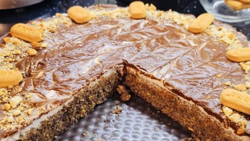 ПЛАЗМА МАК ТОРТИЦА: Recept za љубитеље доброг залогаја ПЛАЗМА МАК ТОРТИЦА: Recept za љубитеље доброг залогаја
