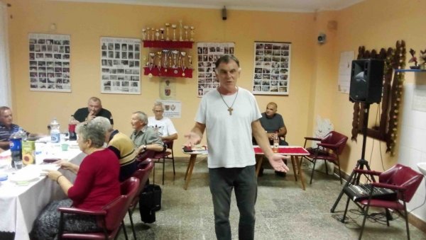 ПЕСНИЦИ У МЕЂУ СТИГЛИ: Оживљавање уметничког и културног живота