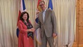 ОГЛАСИЛА СЕ БРИТАНСКА АМБАСАДА: Вучић и Пирс разговарали о ситуацији на КиМ и у БиХ