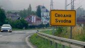 JOŠ NOSIM GELER U NOZI: Goran Galogaža je bio dete kada je kolona izbeglih iz Krajine, u kojoj  je bio bombardovana u Svodni (FOTO)