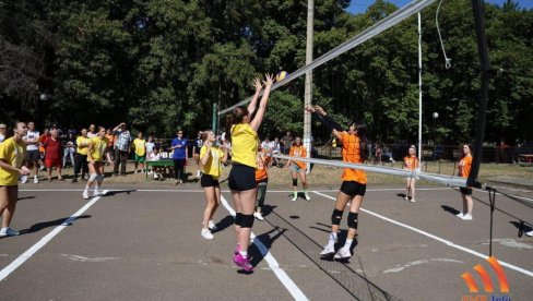 КРАЈИШНИК ПОБЕДНИК ЛЕТЊИХ СПОРТСКИХ ИГАРА: Учествовало више стотина спортиста и рекреативаца КРАЈИШНИК ПОБЕДНИК ЛЕТЊИХ СПОРТСКИХ ИГАРА: Учествовало више стотина спортиста и рекреативаца
