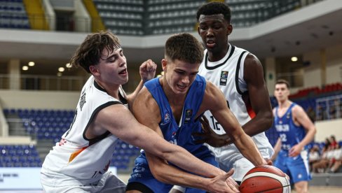 NEVEROVATNA SRBIJA U FINALU EVROBASKETA! Orlići demolirali Sloveniju