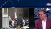 VIŠE IH SE NIKO NE PLAŠI Vučić: Za njih je trobojka ko crvena marama, ipak, moramo da pokušamo da ujedinimo ljude