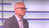 OVO SU HULIGANI BLOKADERI NAORUŽANI SA ŽELJOM DA UBIJAJU I RAZBIJAJU Vučević objavio snimak napada na prostorije naprednjaka u Novom Sadu