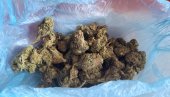 У ВЈТ ПРИВЕДЕНА ЖЕНА ИЗ ОБРЕНОВЦА: У радњи за продају слаткиша пронађена марихуана