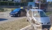 САОБРАЋАЈНА НЕСРЕЋА У РАДНИЧКОЈ УЛИЦИ: Прешао преко острва, па завршио у супротној траци (ВИДЕО)