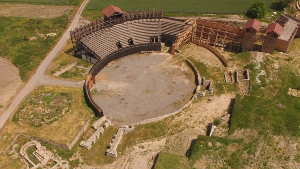 БЛАГО НА ПАПИРУ И СЛИЦИ: Изложба у Галерији науке и технике САНУ поводом јубилеја Археолошког института