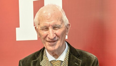 NIGDE NIKOG, NEMAMO KUD: Pesme iz nove knjige akademika Matije Bećkovića