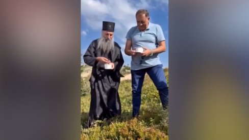 У СЛОЗИ И БРАТСКОЈ ЉУБАВИ Патријарх Порфирије провео пријатно поподне са Додиком на Јахорини (ВИДЕО)