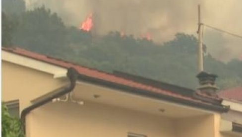 APOKALIPSA U CRNOJ GORI: Požari divljali celu noć - u ovim delovima je najkritičnije (VIDEO) APOKALIPSA U CRNOJ GORI: Požari divljali celu noć - u ovim delovima je najkritičnije (VIDEO)