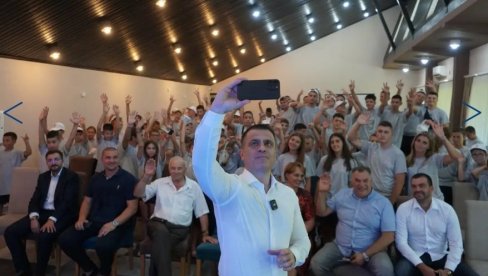 160 DECE IZ DIJASPORE NA KAMPU U ARILJU: Trajna veza sa svojim narodom 160 DECE IZ DIJASPORE NA KAMPU U ARILJU: Trajna veza sa svojim narodom