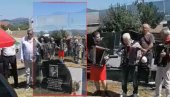 НА ГРОБЉУ, НА ГОЛЕМУ: Снимак помена у селу код Краљева о коме прича Србија(ВИДЕО)