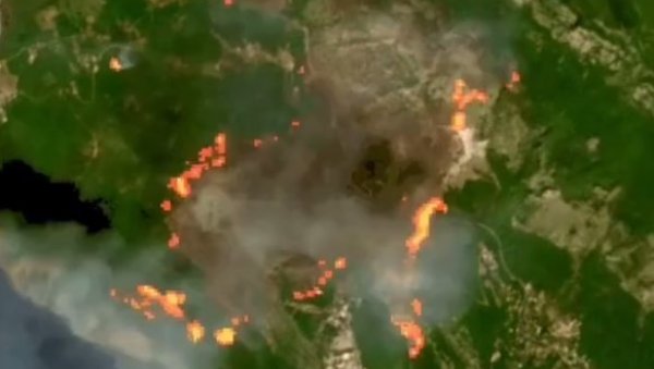 ТРАГЕДИЈА КОЈА ЈЕ ЗАДЕСИЛА ЦРНУ ГОРУ ЗАБЕЛЕЖЕНА ИЗ СВЕМИРА: Сателитски снимци показују размере ватрене стихије (ФОТО)
