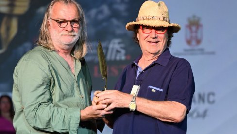 „ZLATNO PERO“ LORDANU ZAFRANOVIĆU: U Vrnjačkoj Banji otvoren 49. Festival filmskog scenarija „ZLATNO PERO“ LORDANU ZAFRANOVIĆU: U Vrnjačkoj Banji otvoren 49. Festival filmskog scenarija