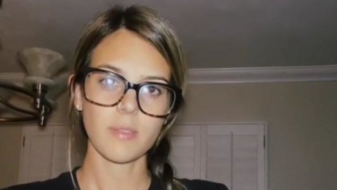 Kupala sam bebu najbolje prijateljice i shvatila da je to DETE MOG MUŽA Kupala sam bebu najbolje prijateljice i shvatila da je to DETE MOG MUŽA