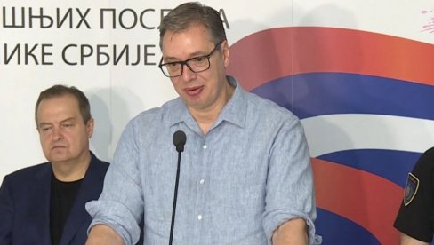 ОВО ЈЕ БИО ВИШЕСТРУКИ ПОКУШАЈ УБИСТВА Вучић о дивљању блокадера: Насиље које су спровели у Новом Саду Србија није видела ОВО ЈЕ БИО ВИШЕСТРУКИ ПОКУШАЈ УБИСТВА Вучић о дивљању блокадера: Насиље које су спровели у Новом Саду Србија није видела