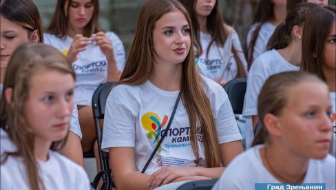 DECA IZ ITALIJE, RUMUNIJE, MAĐARSKE NA SPORTSKOM KAMPU U ZRENJANINU: Treći put za redom