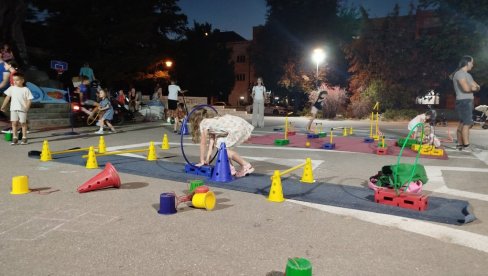 PARAĆINSKO „SPORTSKO LETO“: Kod spomenika poligoni, kod hale takmičenja (FOTO)