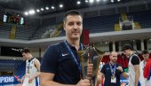СВЕ МОЖЕШ ДА ТРЕНИРАШ, ДА МЕЊАШ, АЛИ ТО ЈЕДНО... Селектор српских кадета Стеван Мијовић о томе како су орлићи узели злато на Евробаскету