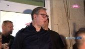 VUČIĆ POVREDIO RUKU U CVIJIĆEVOJ ULICI: Izgleda da sam se isekao, nećemo da bežimo