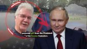 ПУТИН ОДУШЕВИО МУШКАРЦА С АЉАСКЕ: Посебан и скуп дар за Американца - ево шта му је поклонио руски председник (ВИДЕО)