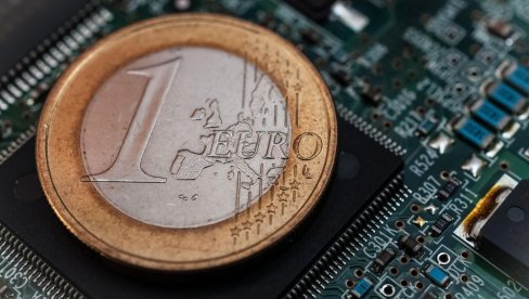 DIGITALNI EVRO STIŽE DO 2029 GODINE: Evo šta to znači DIGITALNI EVRO STIŽE DO 2029 GODINE: Evo šta to znači