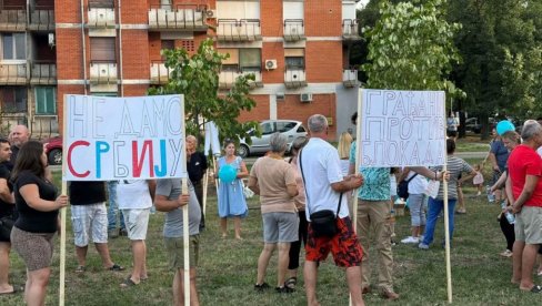ЧОКА ПРОТИВ БЛОКАДА: Хоћемо да се крећемо слободно ЧОКА ПРОТИВ БЛОКАДА: Хоћемо да се крећемо слободно