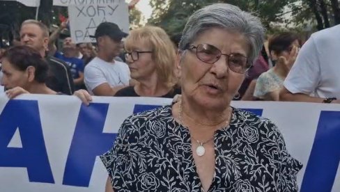 BORIMO SE ZA BOLJU BUDUĆNOST Građani Inđije podržali skup protiv blokada (VIDEO)