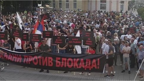 SREMSKA MITROVICA PROTIV BLOKADA: Ne damo Srbiju, hoćemo slobodu i rad