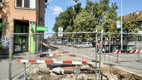 JKP NOVOSADSKA TOPLANA PRIVODI KRAJU PRIPREME ZA PREDSTOJEĆU GREJNU SEZONU   Obnavljaju vrelovode