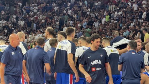 ORLOVI, SREĆNO! Košarkaši Srbije otputovali u Rigu na Evropsko prvenstvo ORLOVI, SREĆNO! Košarkaši Srbije otputovali u Rigu na Evropsko prvenstvo