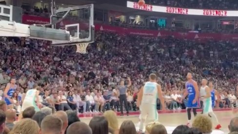 NI DONČIĆ NIJE MOGAO DA VERUJE: Srbija je previše moćna, a Lukina reakcija pokazuje koliko (VIDEO) NI DONČIĆ NIJE MOGAO DA VERUJE: Srbija je previše moćna, a Lukina reakcija pokazuje koliko (VIDEO)