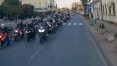 ОБРЕНОВАЦ ПРОТИВ БЛОКАДА: Бајкери дошли да подрже пристојну Србију (ВИДЕО) ОБРЕНОВАЦ ПРОТИВ БЛОКАДА: Бајкери дошли да подрже пристојну Србију (ВИДЕО)