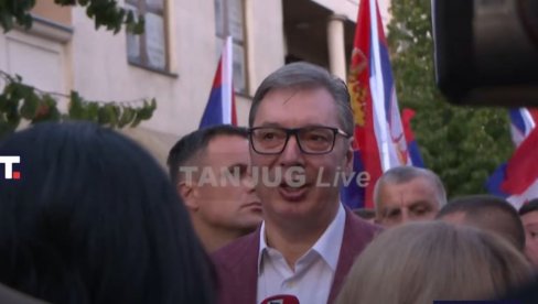 VUČIĆ O OPTUŽBAMA NIKOLINE SINĐELIĆ: Verujem u časno ophođenje srpske policije, postoji služba unutrašnje komntrole koja će sve da ispita VUČIĆ O OPTUŽBAMA NIKOLINE SINĐELIĆ: Verujem u časno ophođenje srpske policije, postoji služba unutrašnje komntrole koja će sve da ispita