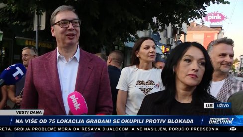 VUČIĆ DOŠAO U UB DA POZDRAVI GRAĐANE (VIDEO) VUČIĆ DOŠAO U UB DA POZDRAVI GRAĐANE (VIDEO)