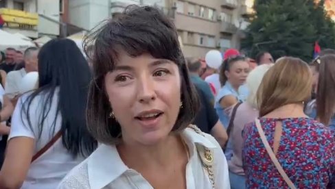 ŽELIMO MIRNU I STABILNU SRBIJU: Srpkinja iz Kosovske Mitrovice poslala snažnu poruku (VIDEO)